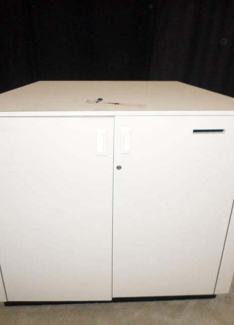 White Cabinet