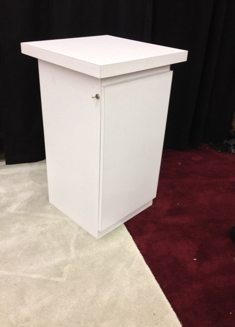 White Demo Stand w/ External Door