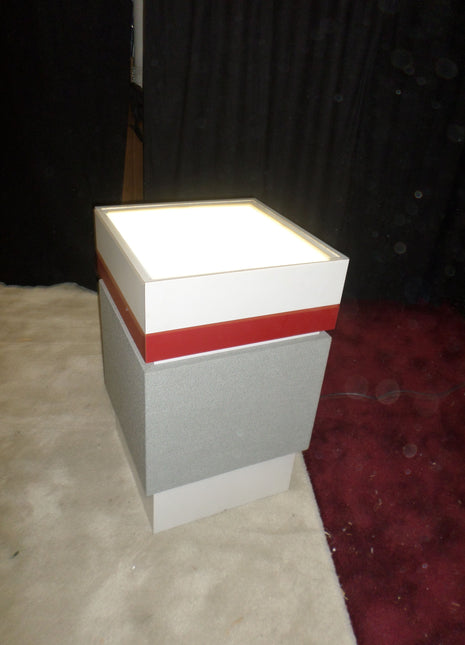 20" x 20" Lighted Pedestal