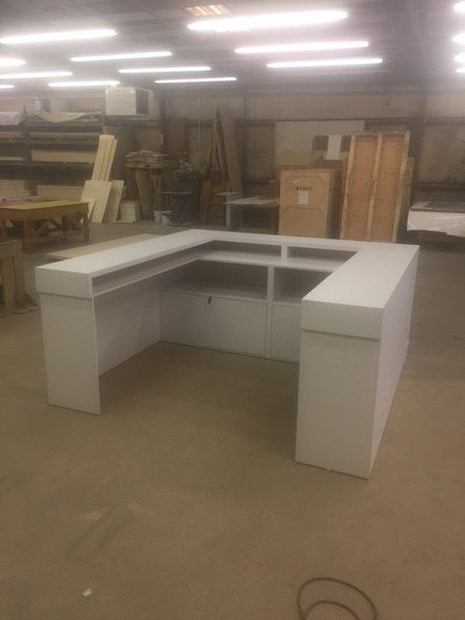 8' U-shaped cabinet with Insultated Drawers